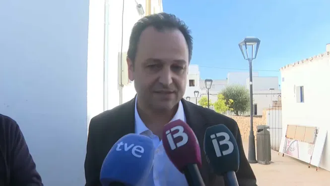 Llorenç Córdoba: “Hi ha hagut un munt d’explicacions, però només d’una de les parts i ara el president ha de contar-ne la seva”