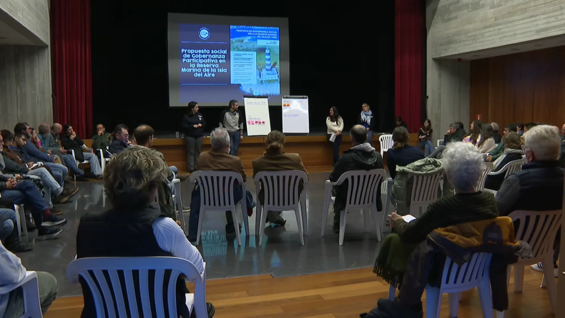 Una cinquantena de persones es reuneixen per abordar problemàtiques de la Reserva Marina de l’Illa de l’Aire