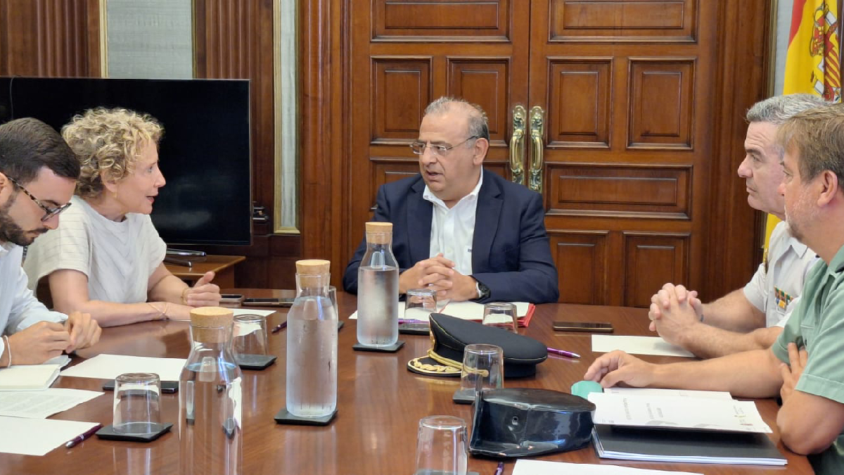 Aina Calvo: “Quan un decideix fer cas omís del marc competencial, ha d’assumir responsabilitats”