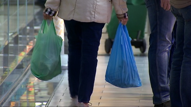 Els comerços de Palma podran cobrar entre 5 i 15 cèntims per bossa de plàstic