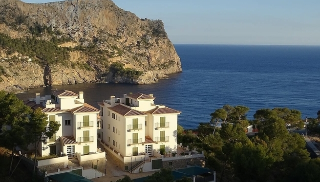 L’Ajuntament d’Andratx té 10 dies per informar a la justícia de les accions per esbucar els apartaments de Cala Llamp