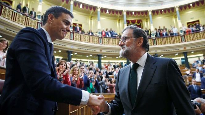 Nou president espanyol, i els polítics balears ho expressen al Twitter