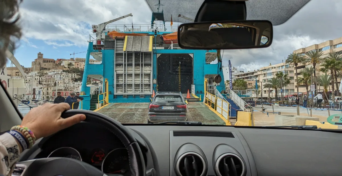 Competència conclou que Formentera tanca injustificadament el mercat de lloguer de vehicles