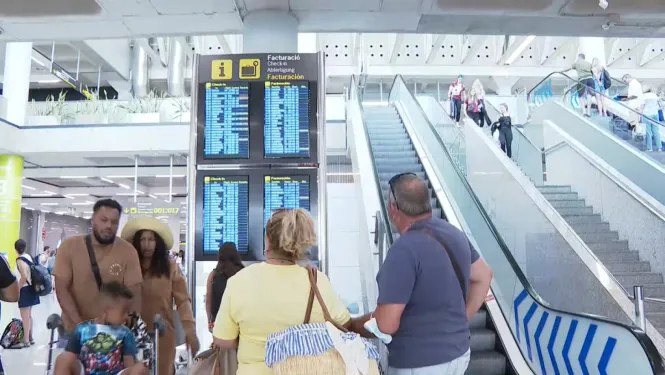 Rècord de vols als aeroports de Balears el 2022, però manco passatgers