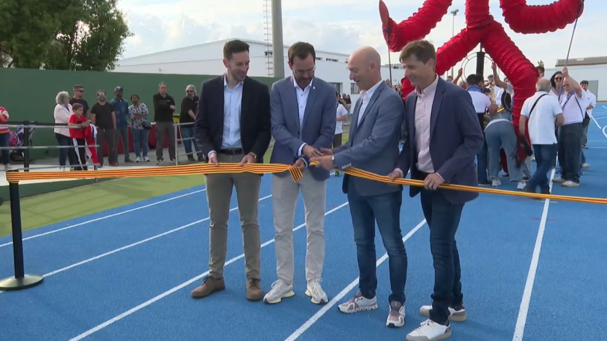 Ma%C3%B3+inaugura+la+seva+renovada+pista+d%E2%80%99atletisme