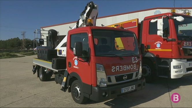 Les plantilles de bombers de Menorca, sota mínims, es reserven per a actuar en cas d’incendi