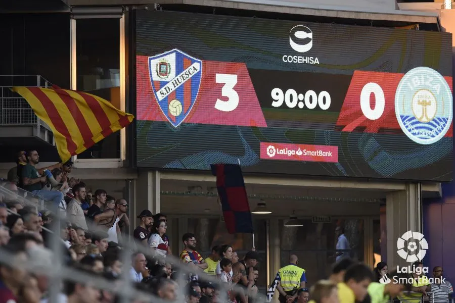 La UD Eivissa cau 3-0 contra l’Osca