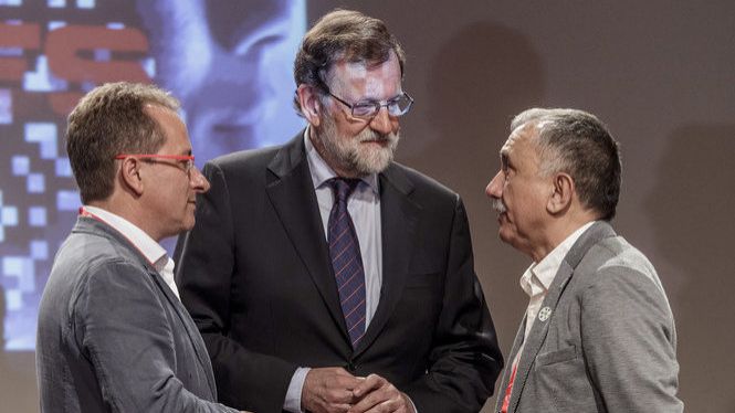 Mariano+Rajoy+parla+per+primera+vegada+en+un+acte+d%26apos%3BUGT