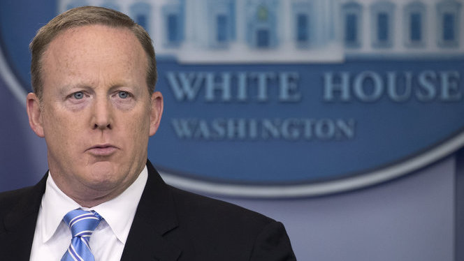 Dimiteix el portaveu de la Casa Blanca, Sean Spicer