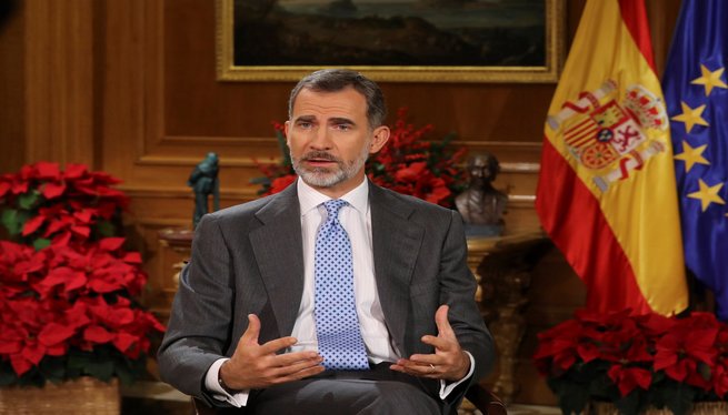 El rei demana als partits catalans que posin fi a l’enfrontament