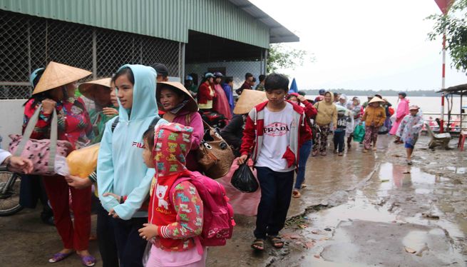 650.000 persones evacuades al sud de Vietnam