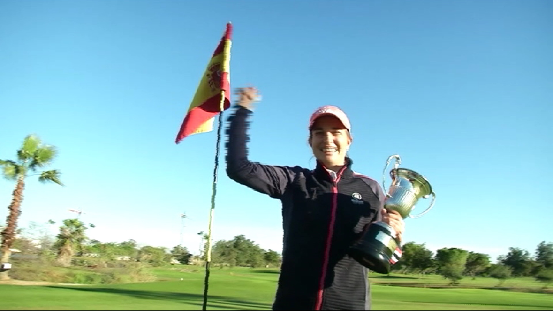 Luna Sobrón, tricampiona d’Espanya de golf