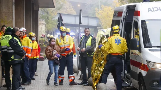 Més de 150 ferits, la majoria lleus, per la col·lisió de dos trens de Rodalies a Barcelona