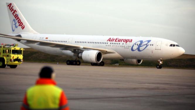 El Parlament es preocupa per la compra d’Air Europa