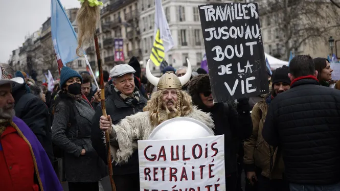 Més de 200 manifestacions a França contra la reforma de les pensions