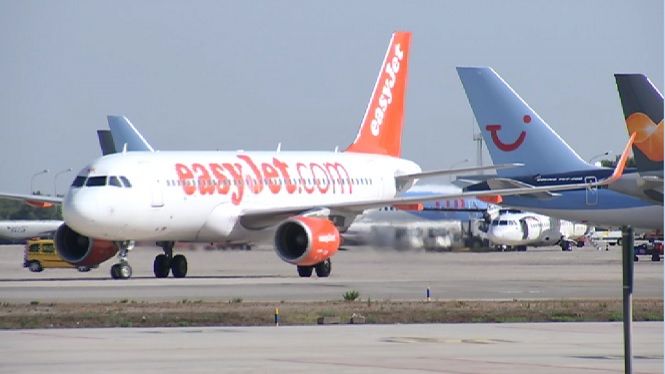 Easyjet+no+programa+cap+vol+amb+Londres+malgrat+l%E2%80%99acord+signat+amb+el+Consell+de+Menorca