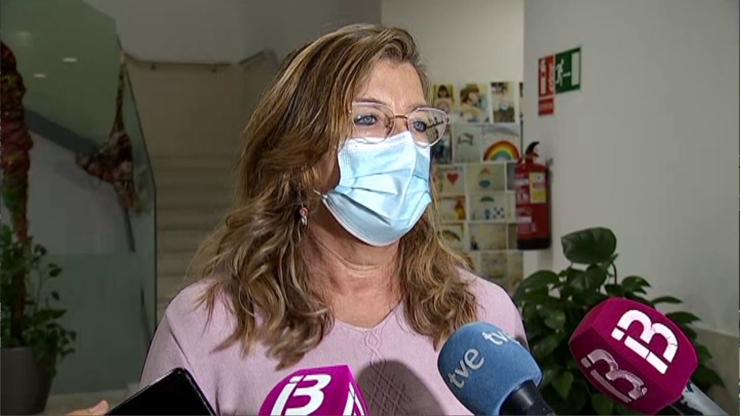 Gómez aclareix que el primer dia de vacunació “van sobrar 11 dosis”