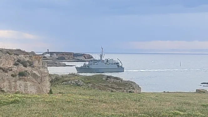 Comencen a atracar al port de Maó els 12 vaixells de l’OTAN per dur a terme exercicis antimines a la Mediterrània