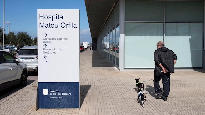 Mor a Menorca el malalt de coronavirus a les Illes que més temps ha passat a l’UCI, 67 dies