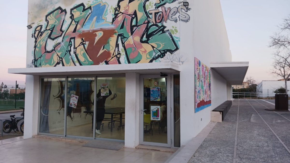 Una brega entre dos grups de menors a Formentera acaba amb diversos ferits