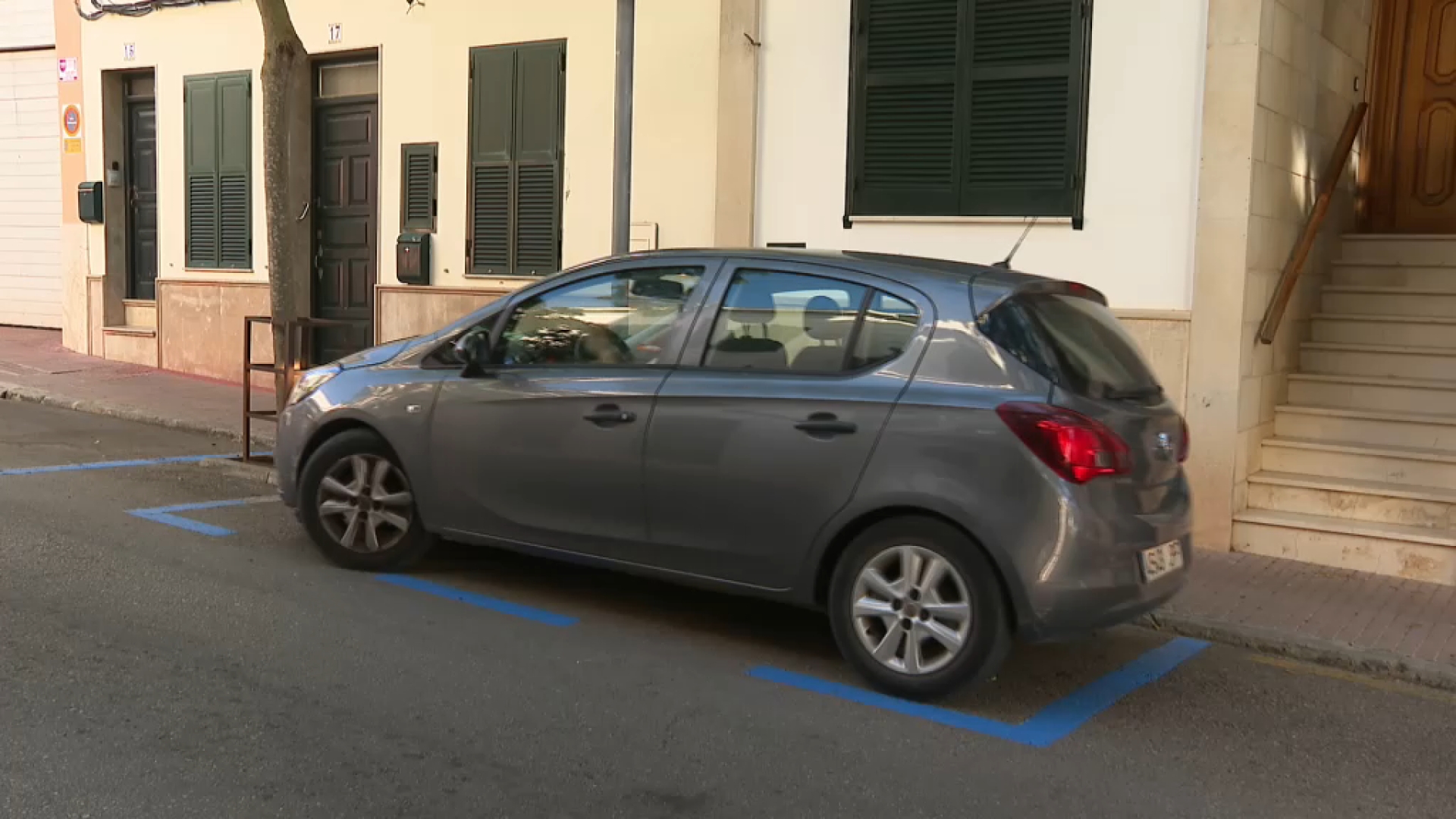 Els residents no hauran de pagar als nous aparcaments de zona blava d’Alaior