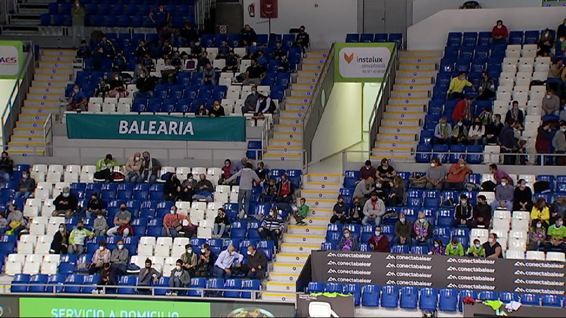 Mil persones assisteixen al primer partit a casa del Palma Futsal