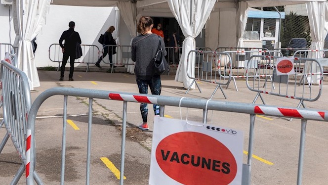 Tot preparat a Balears per arribar a vacunar fins a 80.000 persones a la setmana
