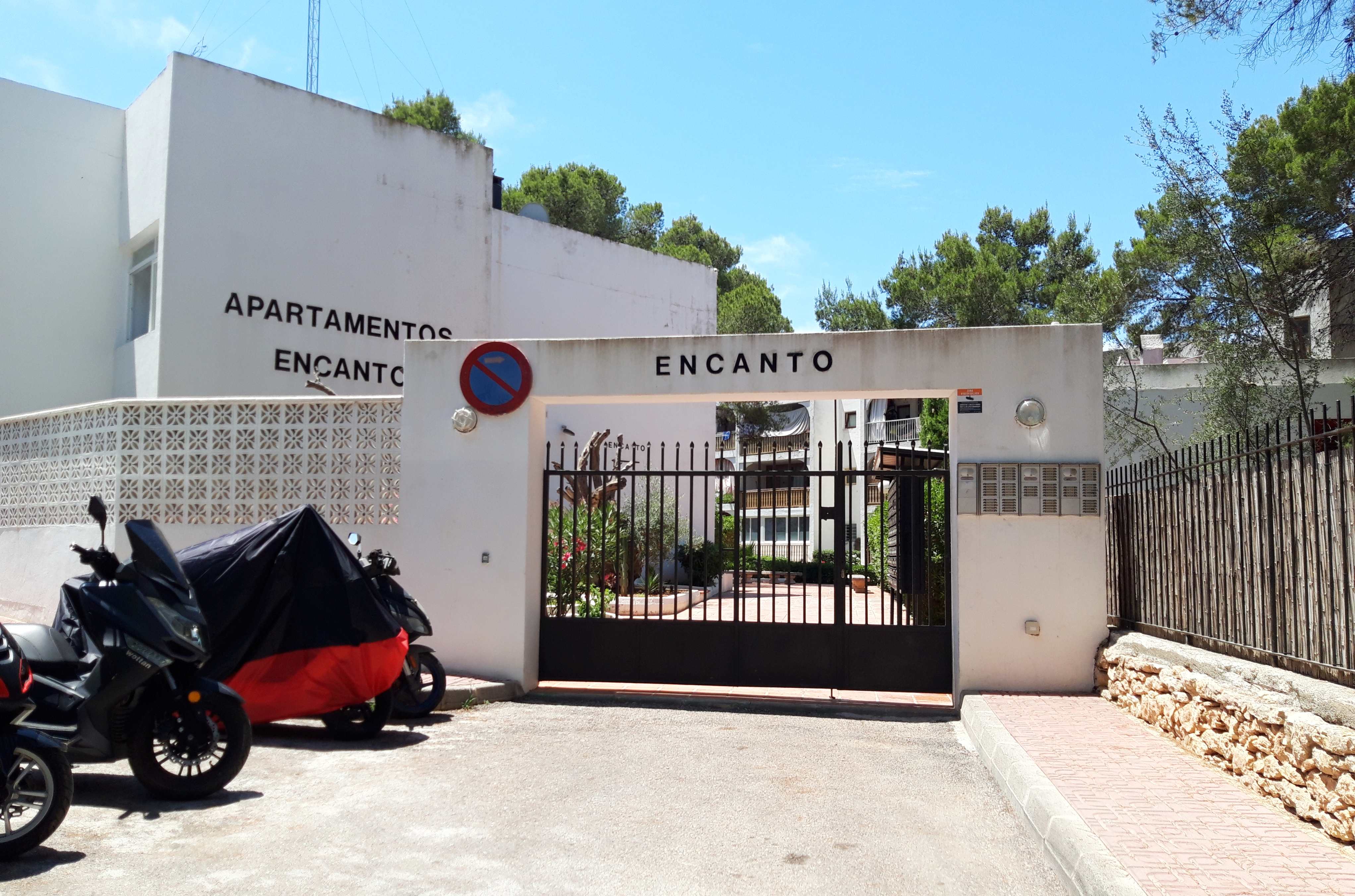 Detingut per amenaces amb arma blanca a Sant Antoni