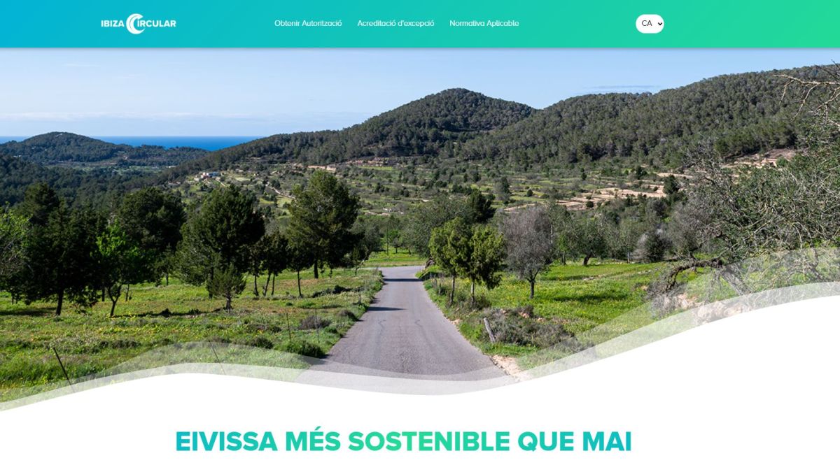 740+tr%C3%A0mits+per+poder+entrar+i+circular+en+Eivissa+en+el+primer+dia+d%E2%80%99obertura+del+web