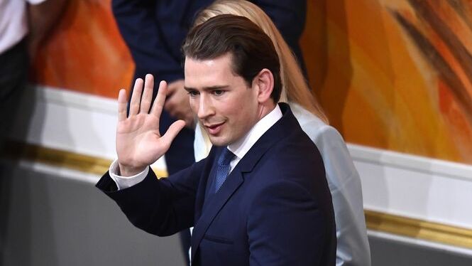 El ‘cas Eivissa’ tomba el Govern d’Àustria del conservador Sebastian Kurz