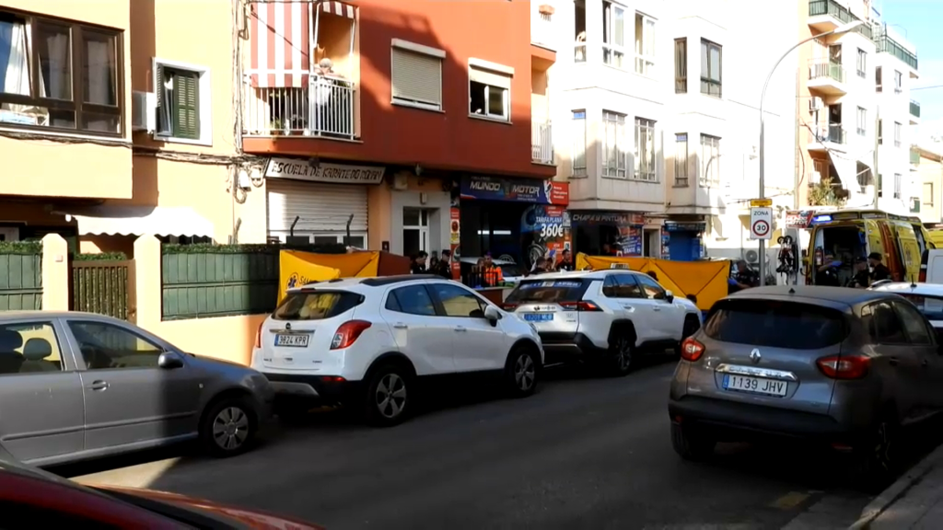 Cau des d’un quart pis mentre intentava recuperar el mòbil