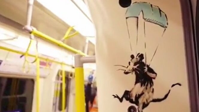Esborren+els+dibuixos+de+Banksy+al+metro+de+Londres