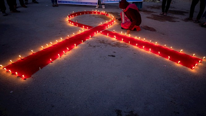 Els experts avisen: “La pandèmia suposarà un retrocés en la lluita contra el VIH”