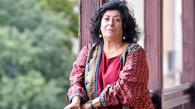 Mor l’escriptora Almudena Grances a 61 anys