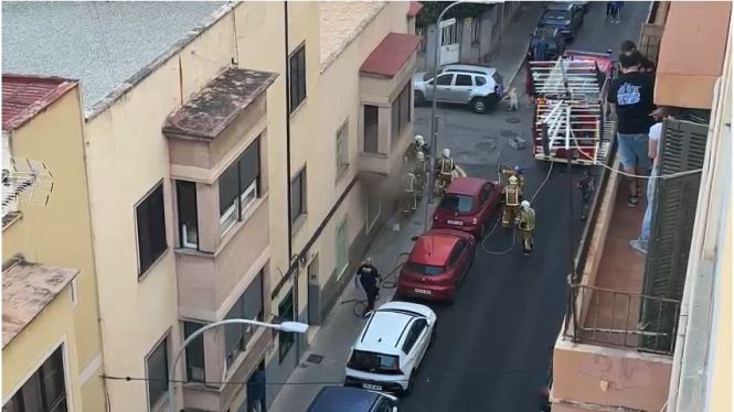 Esfondrat el sostre d’un edifici a Can Picafort