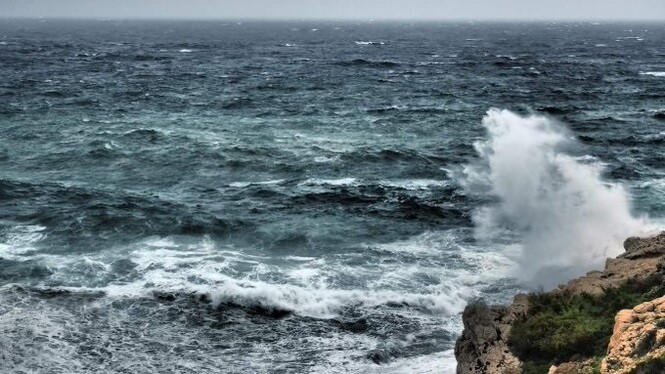Balears, en risc per fenòmens costaners