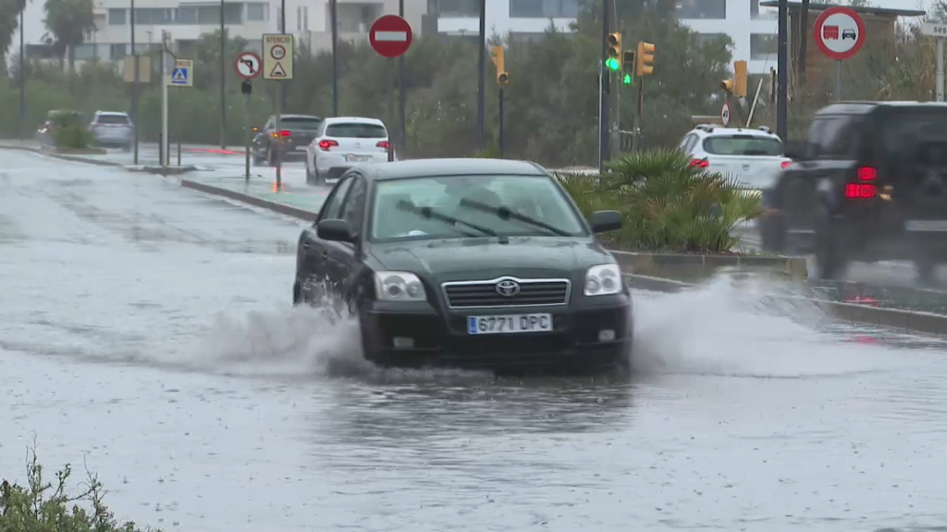 Activada l’alerta taronja per pluges i tempestes a les Pitiüses i Mallorca