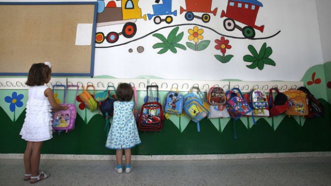 Tanquen temporalment una escola d’estiu a Maó pel positiu de dos monitors