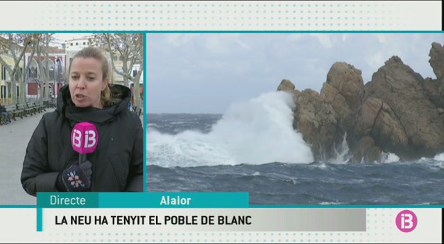 Neu a Alaior i mala mar i fort vent a tot Menorca