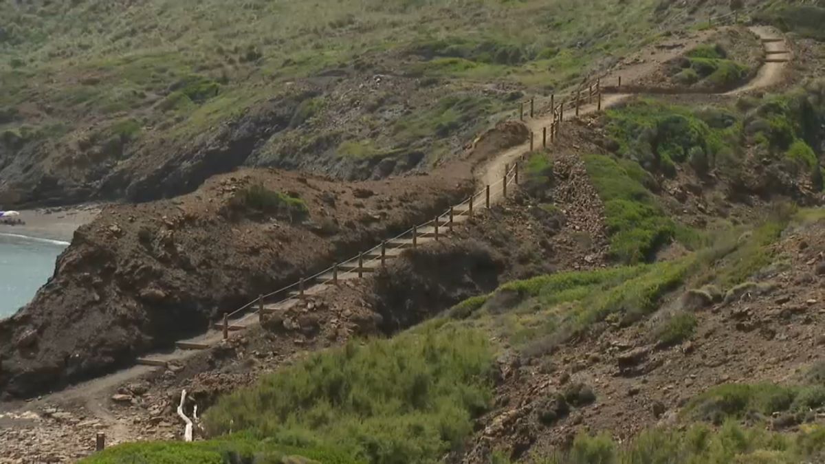 El Consell de Menorca arregla 350 metres del tram Cala Tirant – Binimel·là