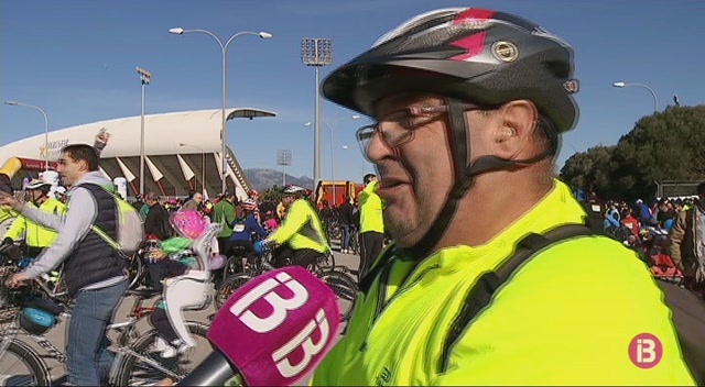 12.000+persones+han+participat+avui+a+la+tradicional+Diada+Ciclista+de+Sant+Sebasti%C3%A0