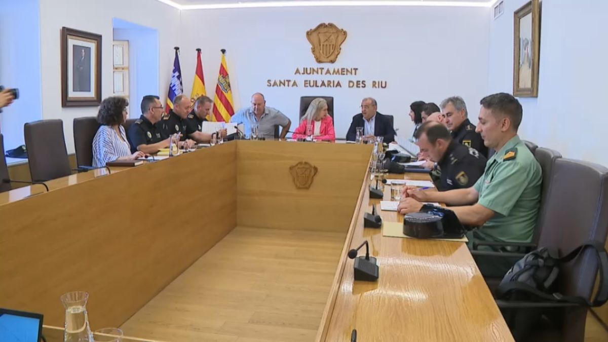 Eivissa+rebr%C3%A0+aquest+estiu+m%C3%A9s+refor%C3%A7os+de+les+forces+de+seguretat+de+l%E2%80%99Estat+que+l%E2%80%99any+passat