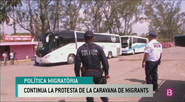 Comen%C3%A7a+a+arribar+a+M%C3%A8xic+la+caravana+d%E2%80%99immigrants