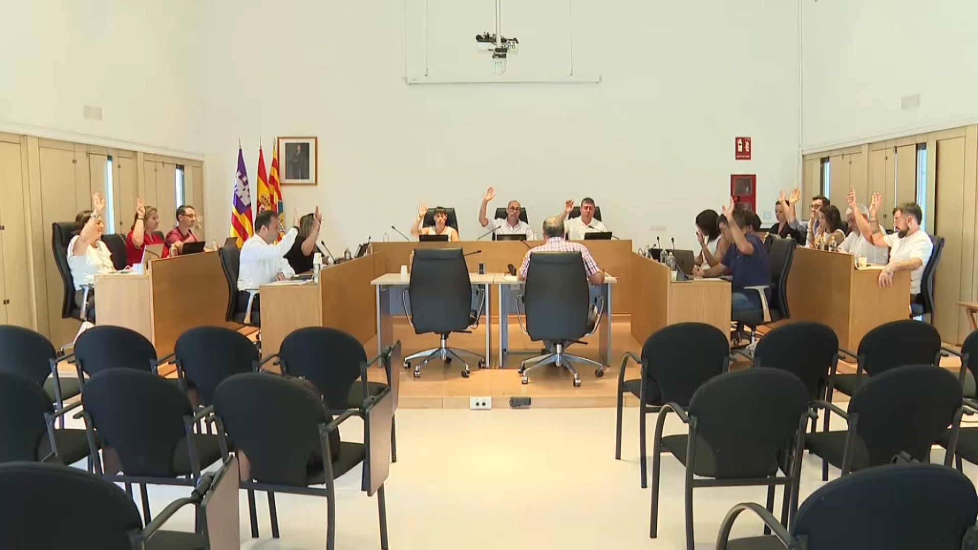 Formentera vol crear una llei per regular el fondeig al litoral de l’illa i les connexions marítimes