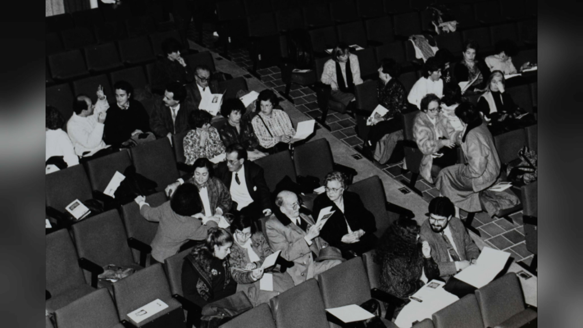 Una exposició commemora els 150 anys del Teatre des Born