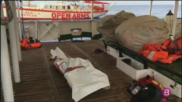 El vaixell d’Open Arms amb la supervivent i els dos cadàvers rescatats a Líbia és de camí a Mallorca