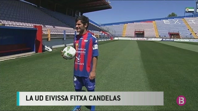 Candelas+fitxa+per+la+UD+Eivissa