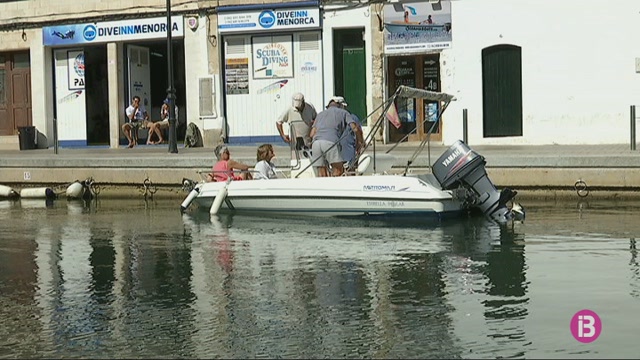 Un+de+cada+tres+vaixells+que+fondeja+a+Menorca+ho+fa+sobre+posid%C3%B2nia