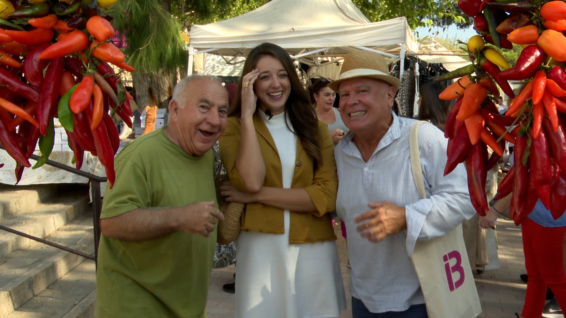 ‘Uep! Quina Fira!’ visita la fira de l’arròs pobler i el mercat artesanal de Sant Joan de Labritja