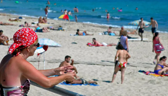 Les Illes van rebre més d’un milió de turistes espanyols durant el segon trimestre, un 25%25 més que el 2019
